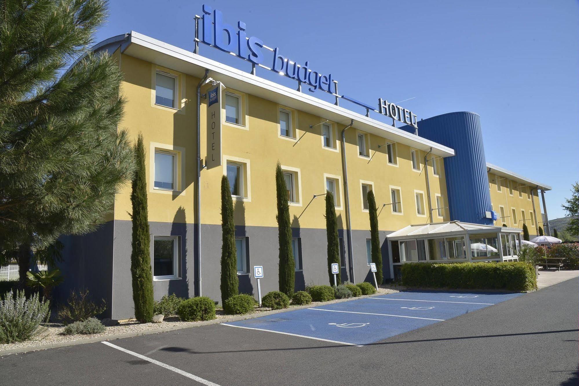 Ibis Budget Issoire Exterior foto