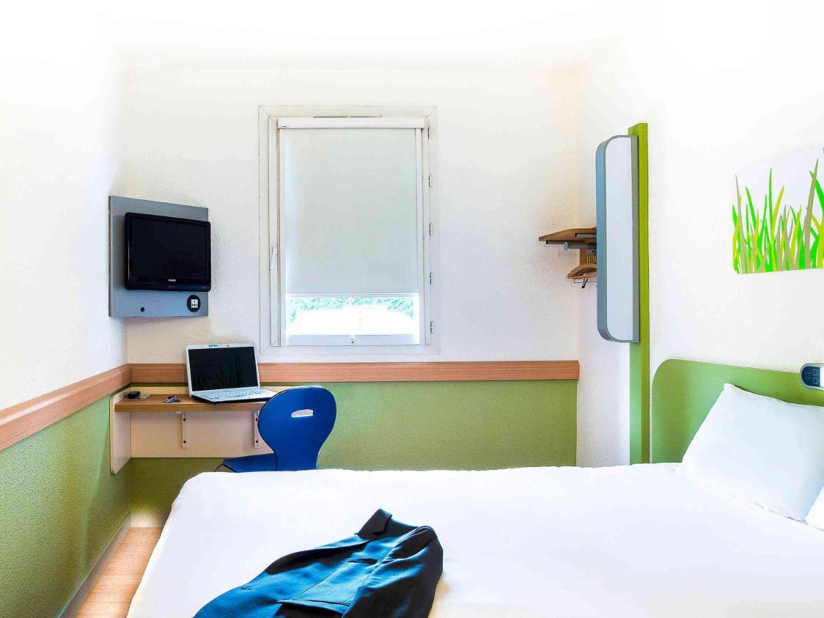 Ibis Budget Issoire Exterior foto