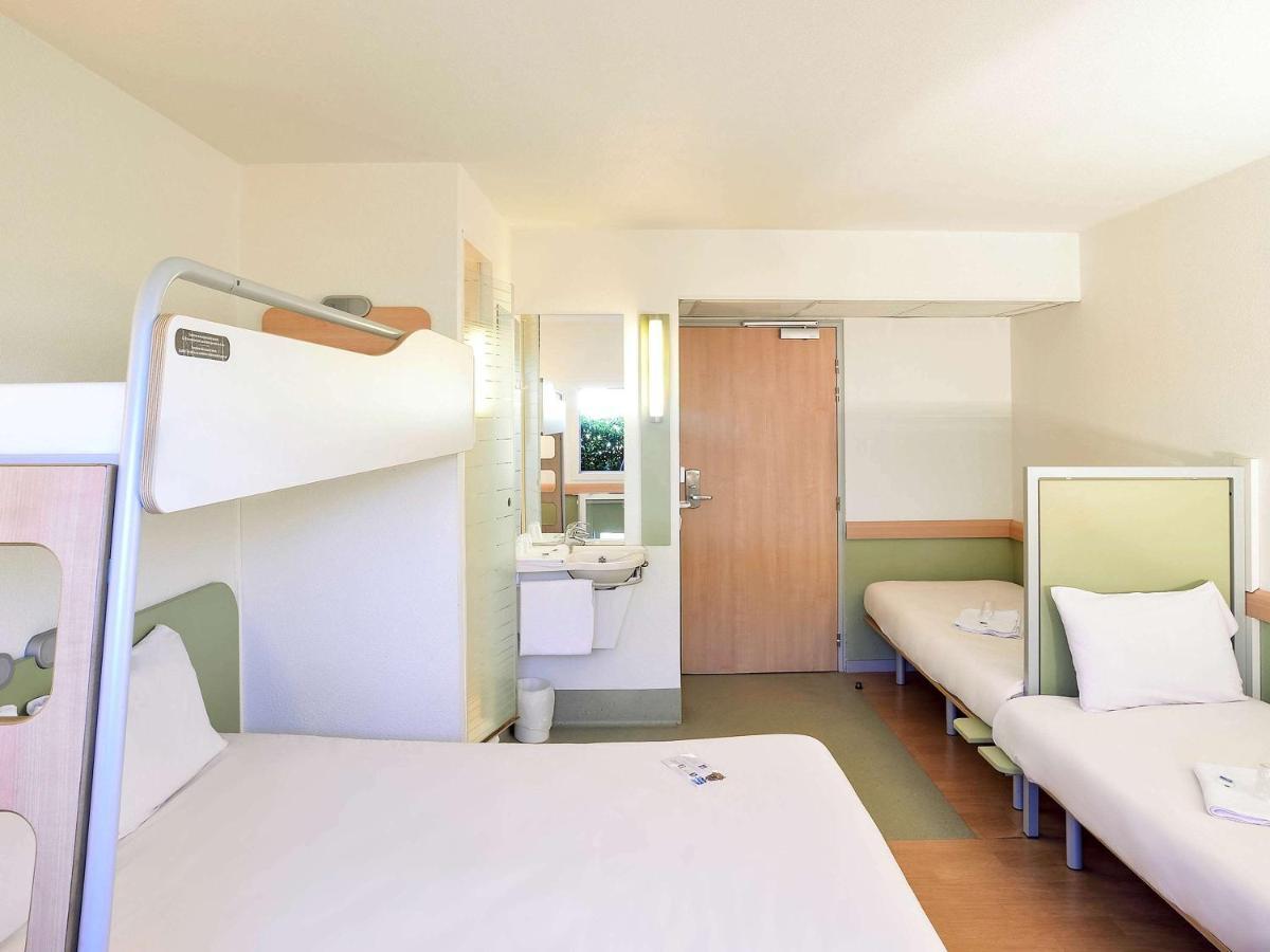 Ibis Budget Issoire Exterior foto